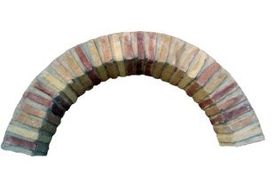 arc type A brique multicolore